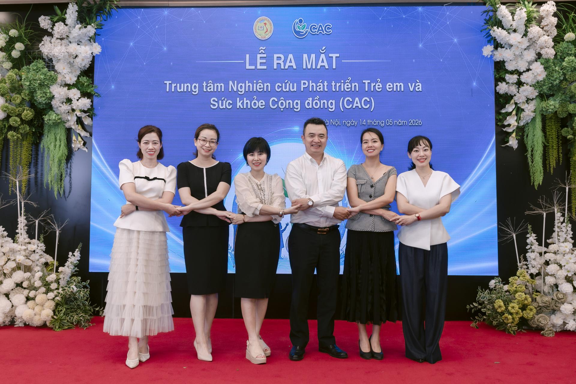 Ra mắt Trung tâm Nghiên cứu Phát triển Trẻ em và Sức khỏe Cộng đồng (CAC)